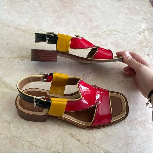 Prada designer red & yellow patent leather block heel sandals - Picture 4 of 8